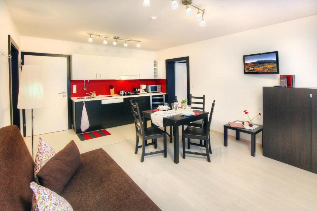 Haus Pia Apartment Сьолден Стая снимка